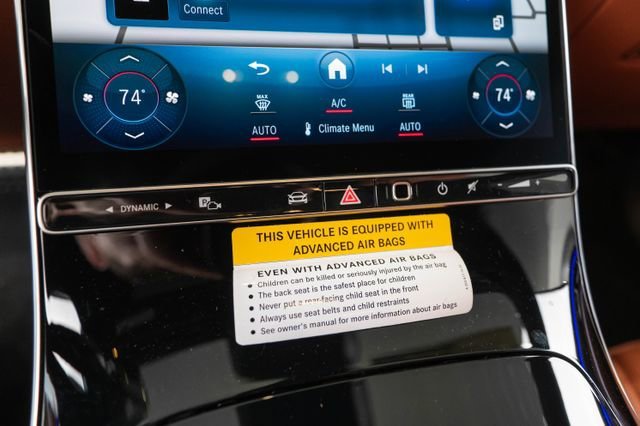 New 2026 MANUFAKTUR Graphite Metallic Mercedes-Benz S 580 image 69