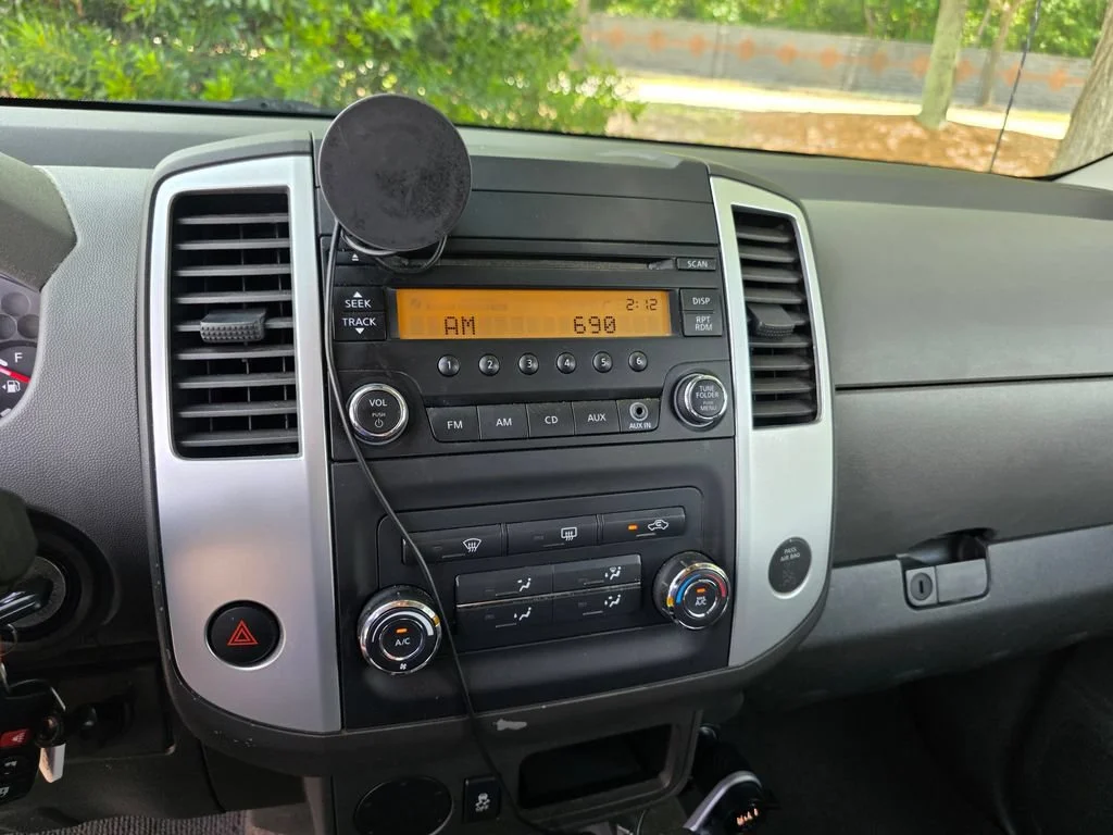Used 2015 Red Nissan X image 15