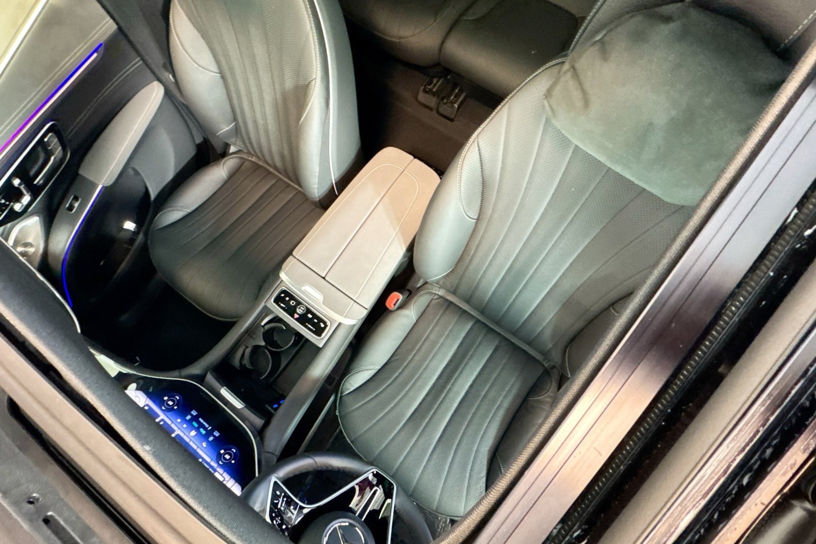 New 2026 MANUFAKTUR Alpine Grey Mercedes-Benz EQS 400 image 19