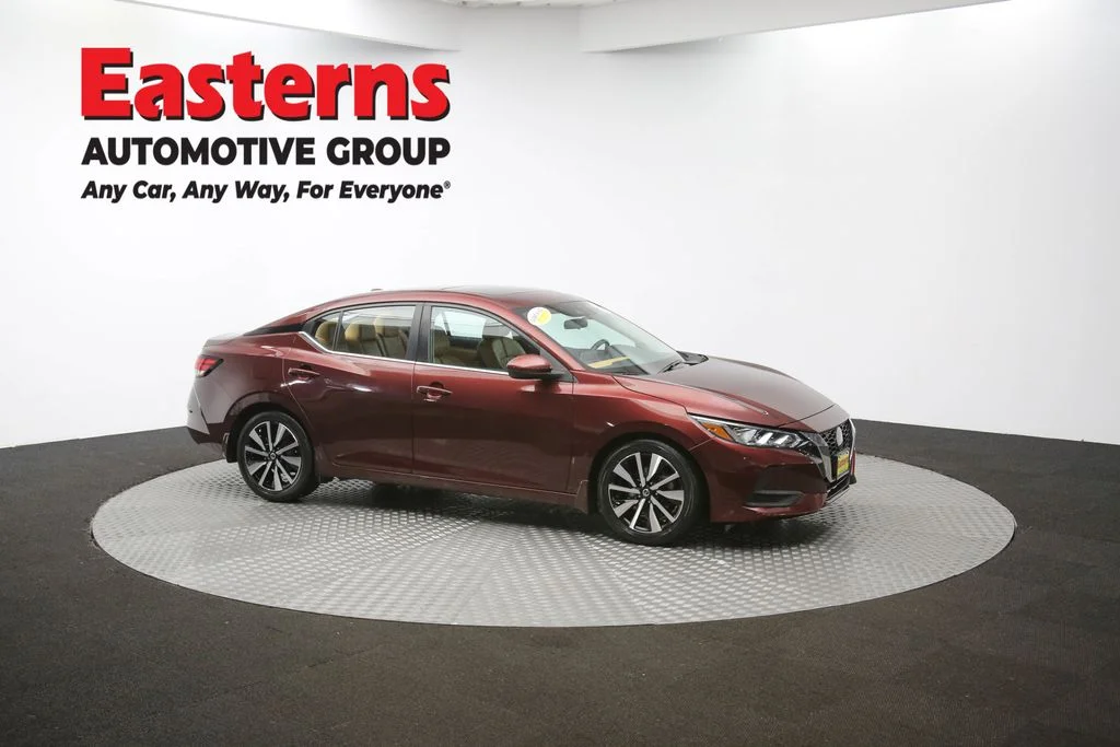 Used 2022 Red Nissan SV image 47