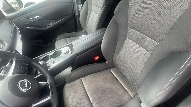 Used 2024 Gray Nissan SV image 25