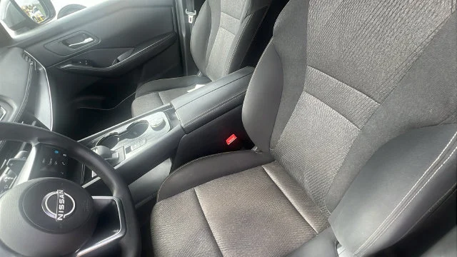Used 2024 Gray Nissan SV image 25
