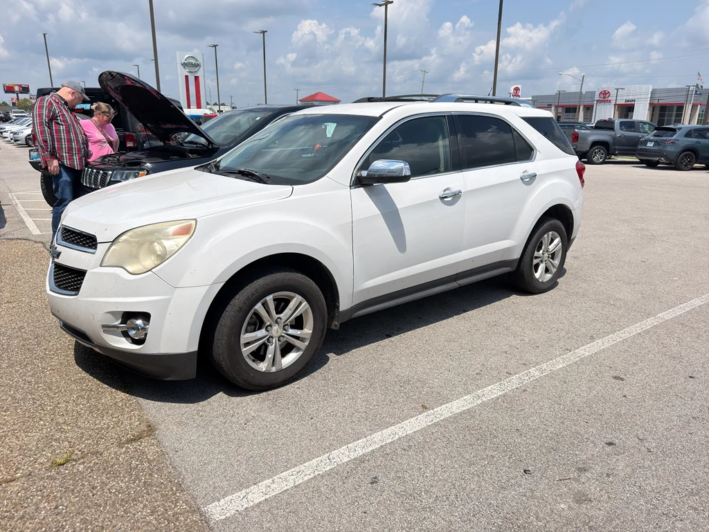 Used 2013 Summit White Chevrolet LTZ image 2