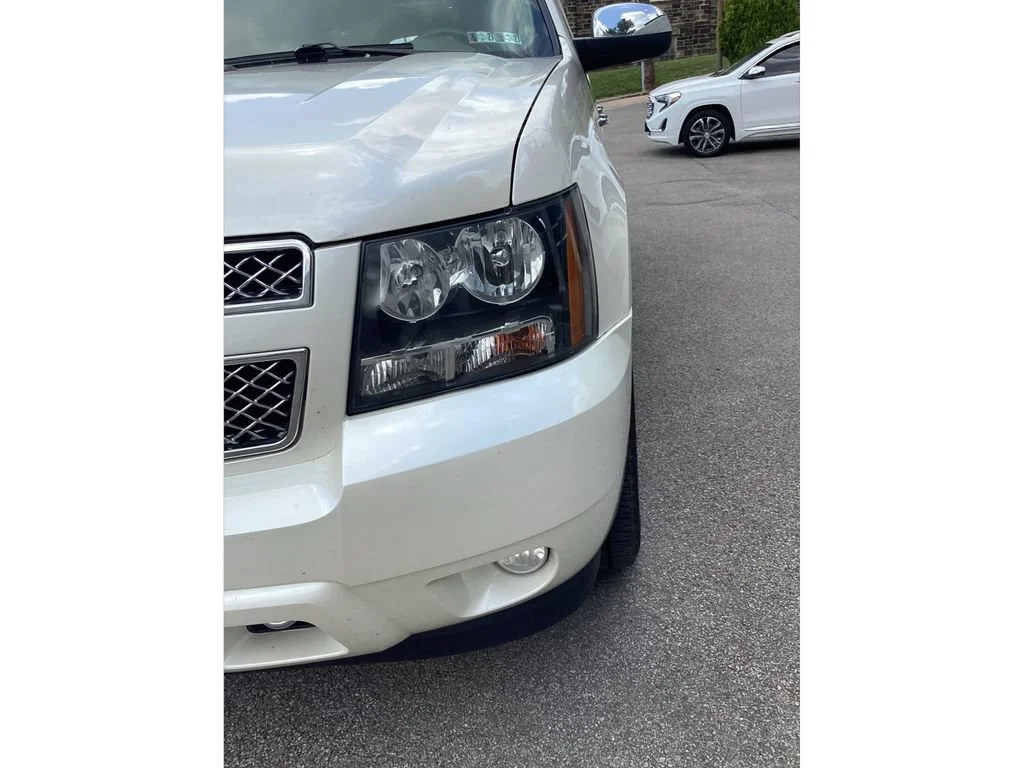 Used 2012 WHITE DIAMOND TRICOAT Chevrolet LTZ image 26