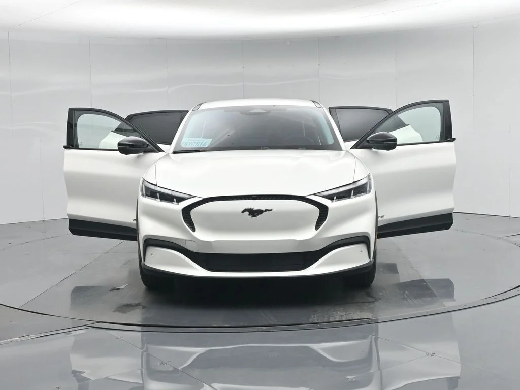 Certified Used 2024 White Ford Select image 32