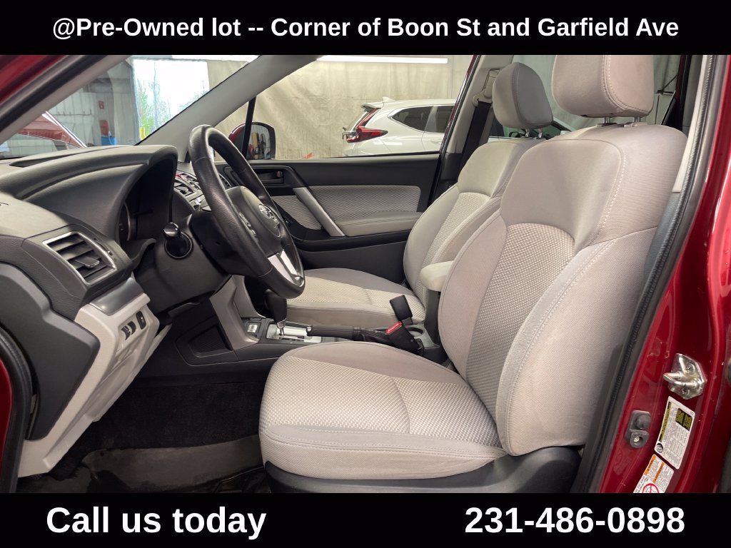 Used 2018 Red Subaru 2.5i Premium image 14