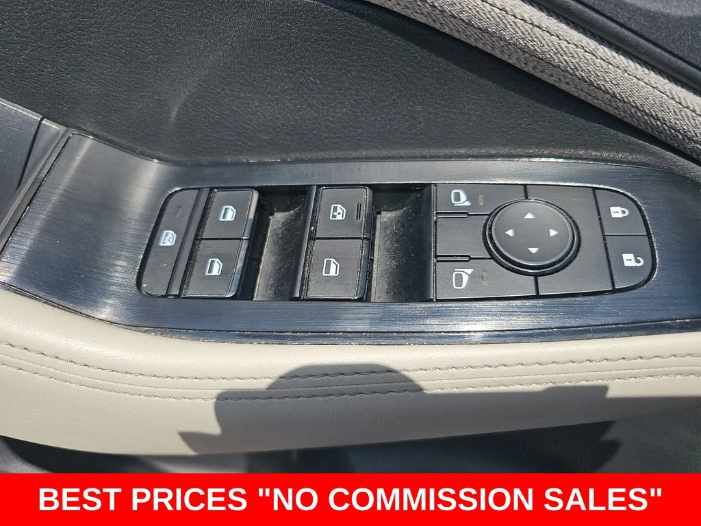 Used 2023 Blue Nissan SV image 26