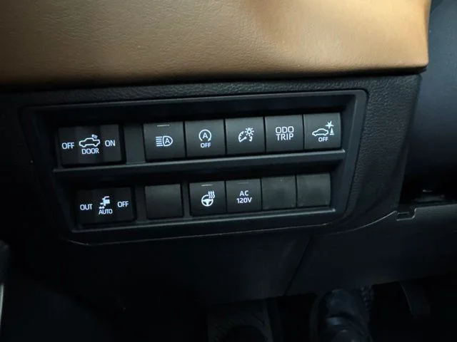 New 2026 Wind Chill Pearl <sup>1</sup> Toyota  1794 Edition image 19