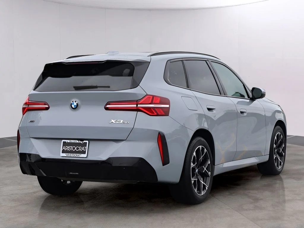 Used 2026 Gray BMW 30 xDrive image 7