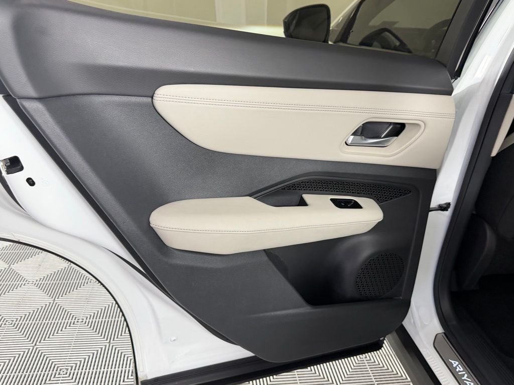 Used 2024 White Nissan EVOLVE+ image 26