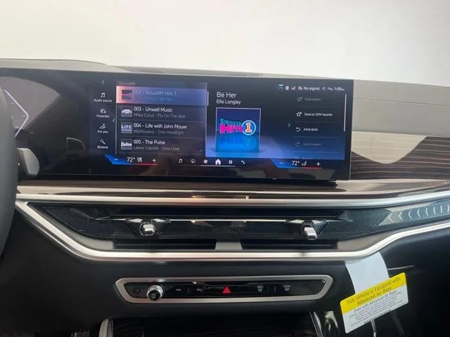New 2026 Alpine White BMW sDrive40i image 13