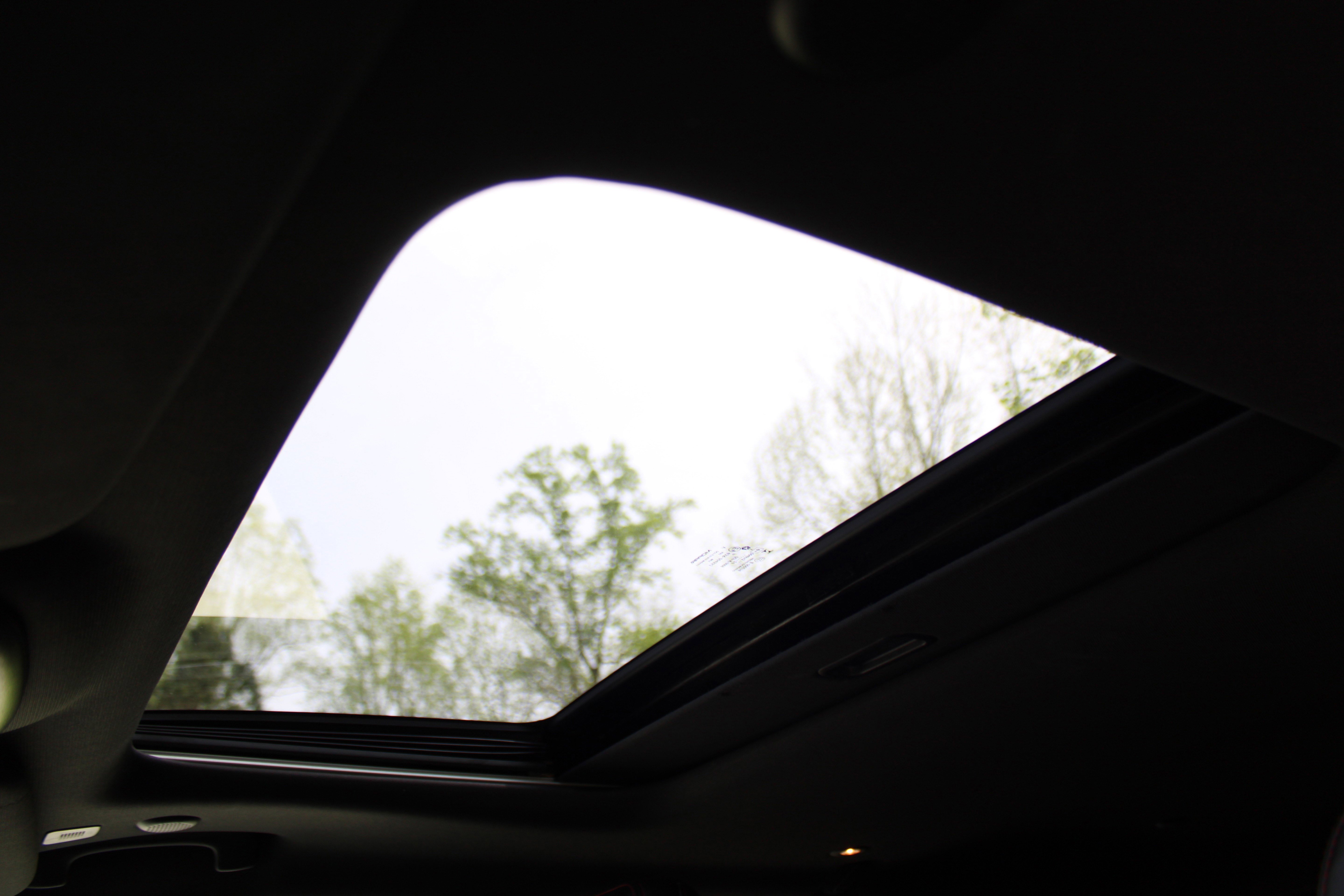 Used 2020 Diamond Black Crystal Pearlcoat Jeep Trailhawk image 38