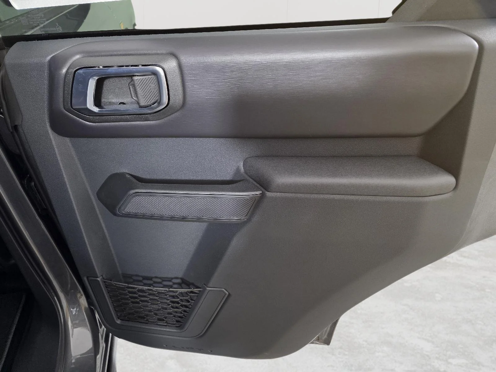 Used 2025 Carbonized Gray Metallic Ford Badlands image 21
