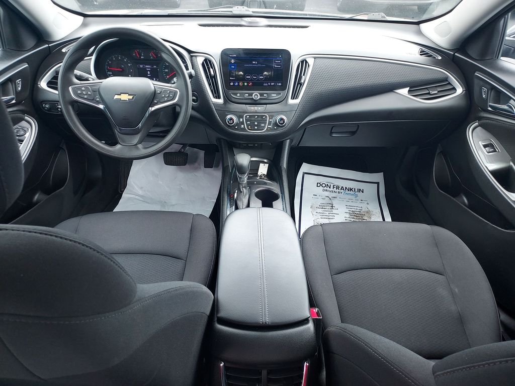 Used 2023 Gray Chevrolet LT image 10