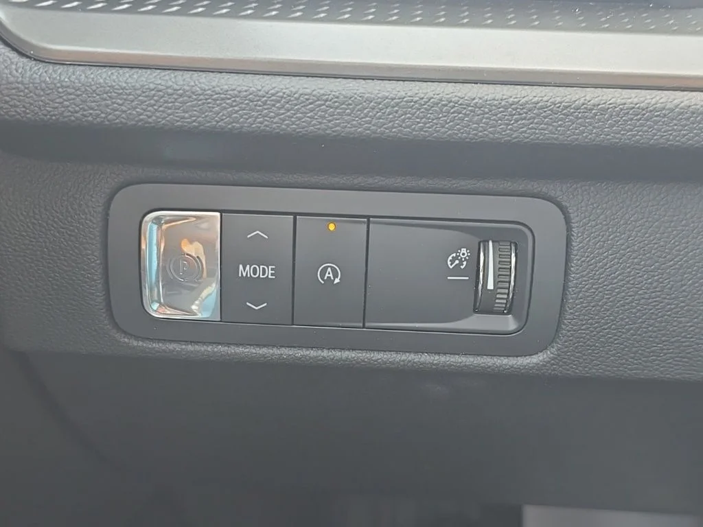 Used 2026 Black Chevrolet LT image 19