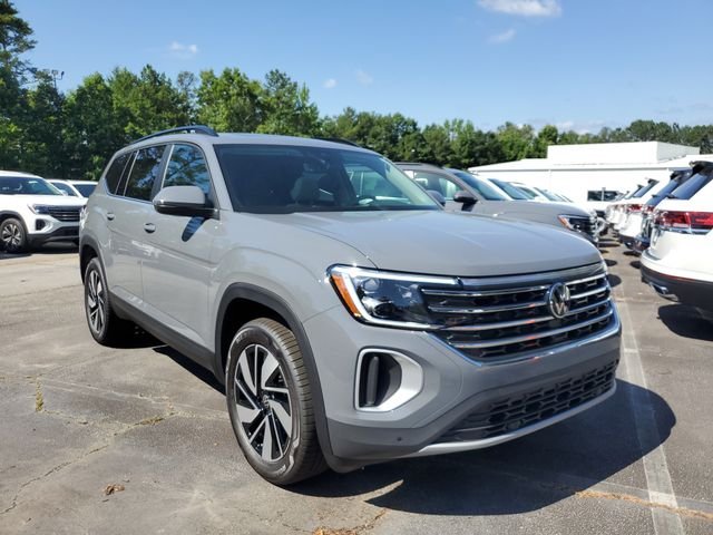 New 2026 Gray Volkswagen 2.0T SE w/Technology image 3
