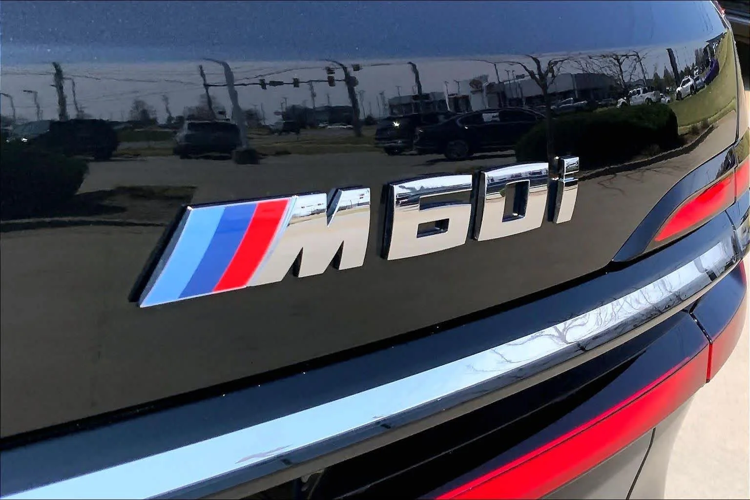 New 2026 Black Sapphire Metallic BMW M60i image 15