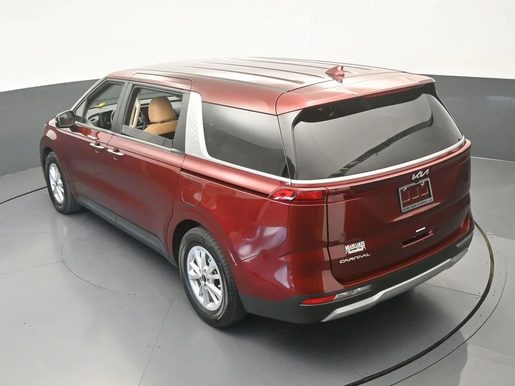 Used 2024 Flare Red Kia LX image 44