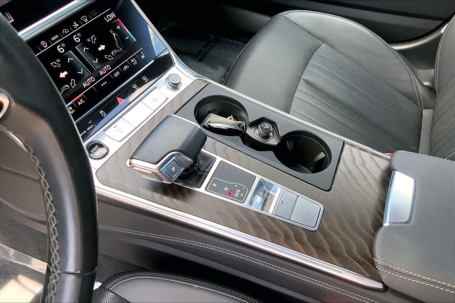 Used 2022 Daytona Gray Pearl Effect Audi Prestige image 33