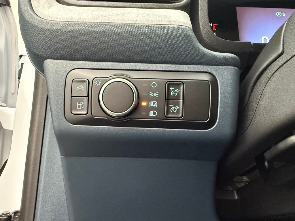 New 2026 White Ford XLT image 29