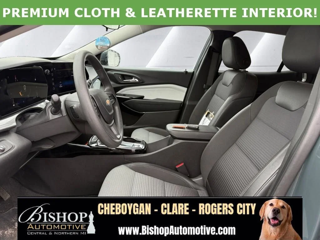 Pre-Owned 2025 Chevrolet Trax LT image 9