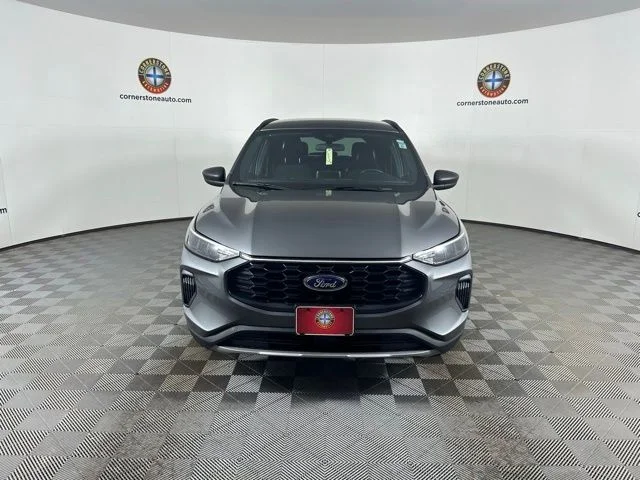 Used 2025 Gray Ford ST-Line image 17