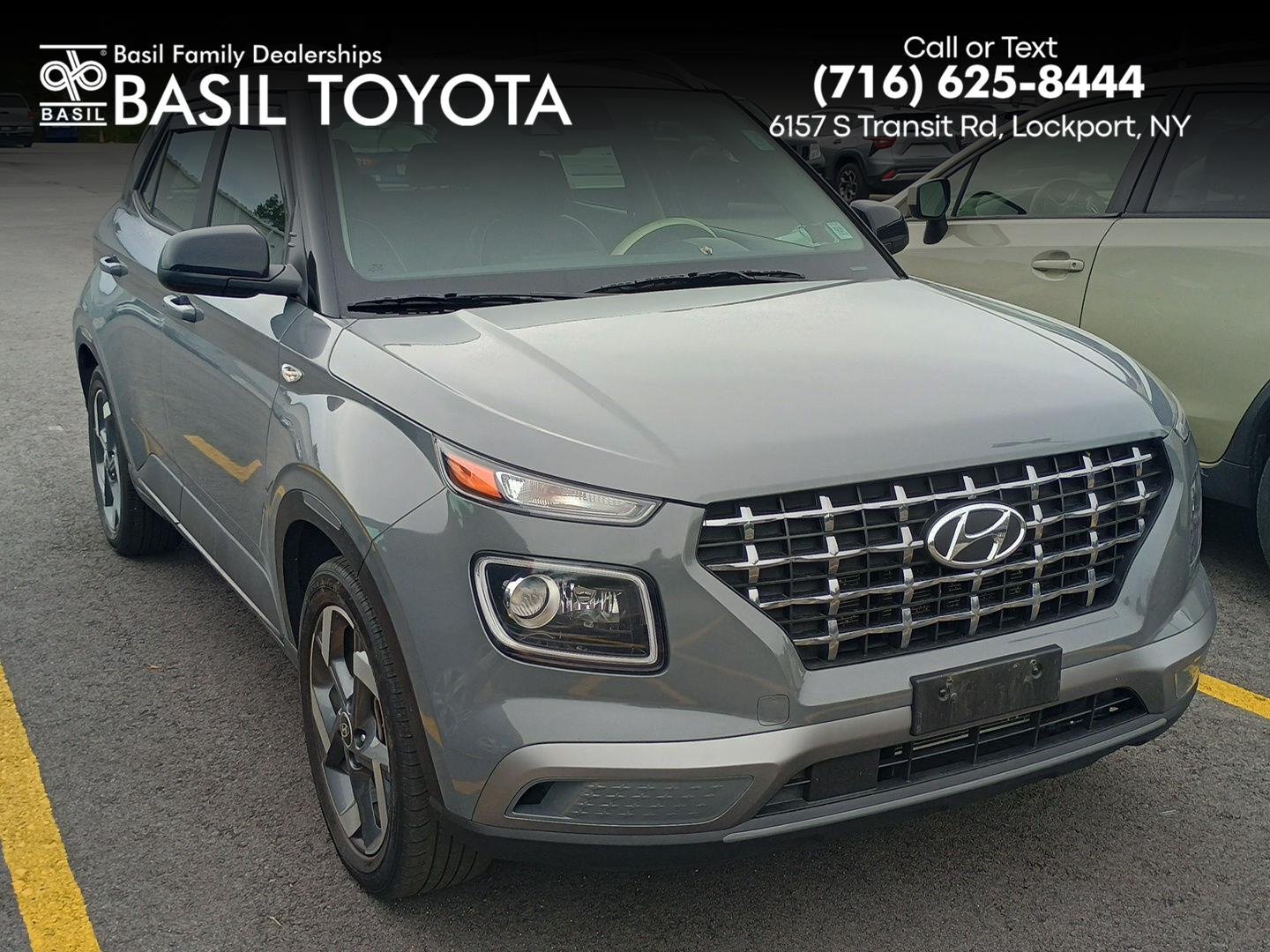 Used 2022 Galactic Gray Hyundai Limited image 1