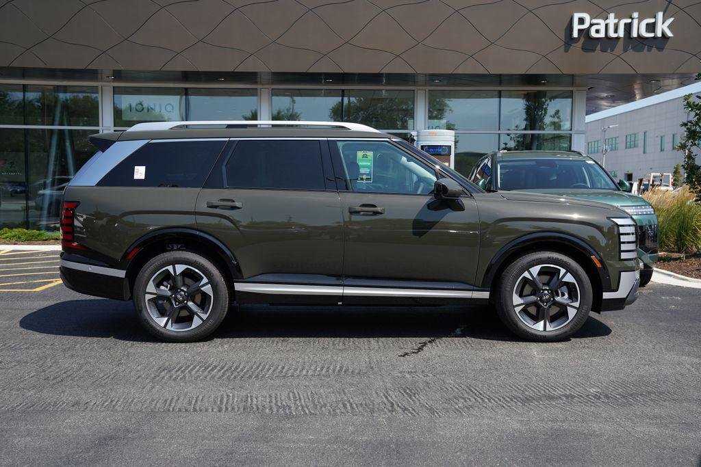 New 2026 Titan Green Hyundai Limited image 3