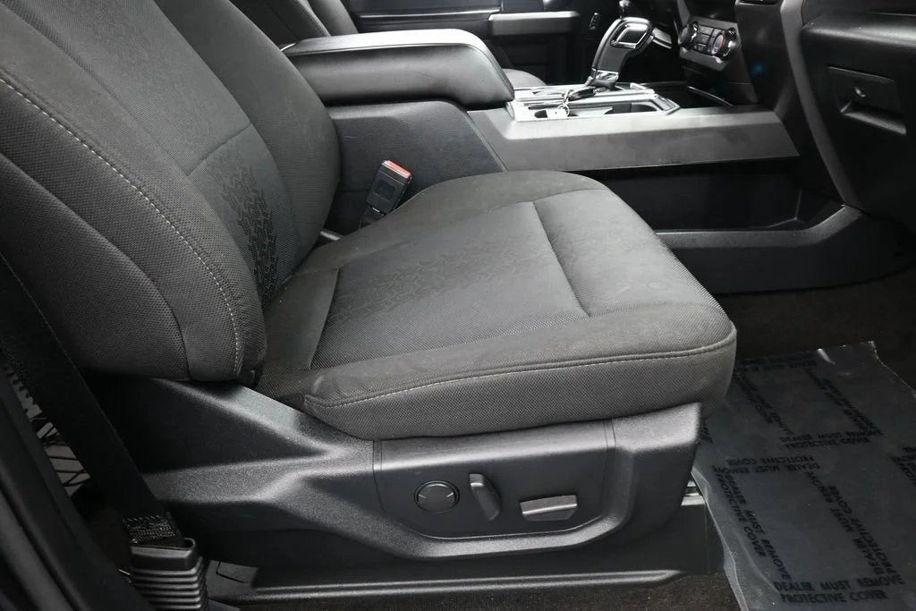 Used 2020 Black Ford XL image 39