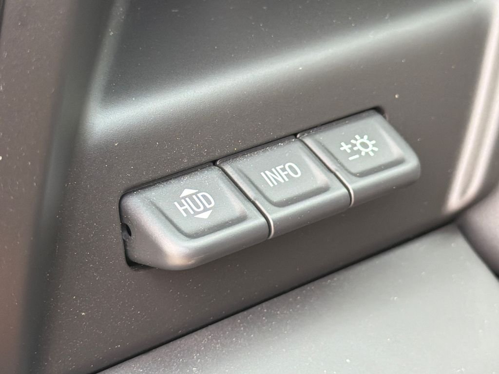 Used 2023 Silver GMC AT4 image 27