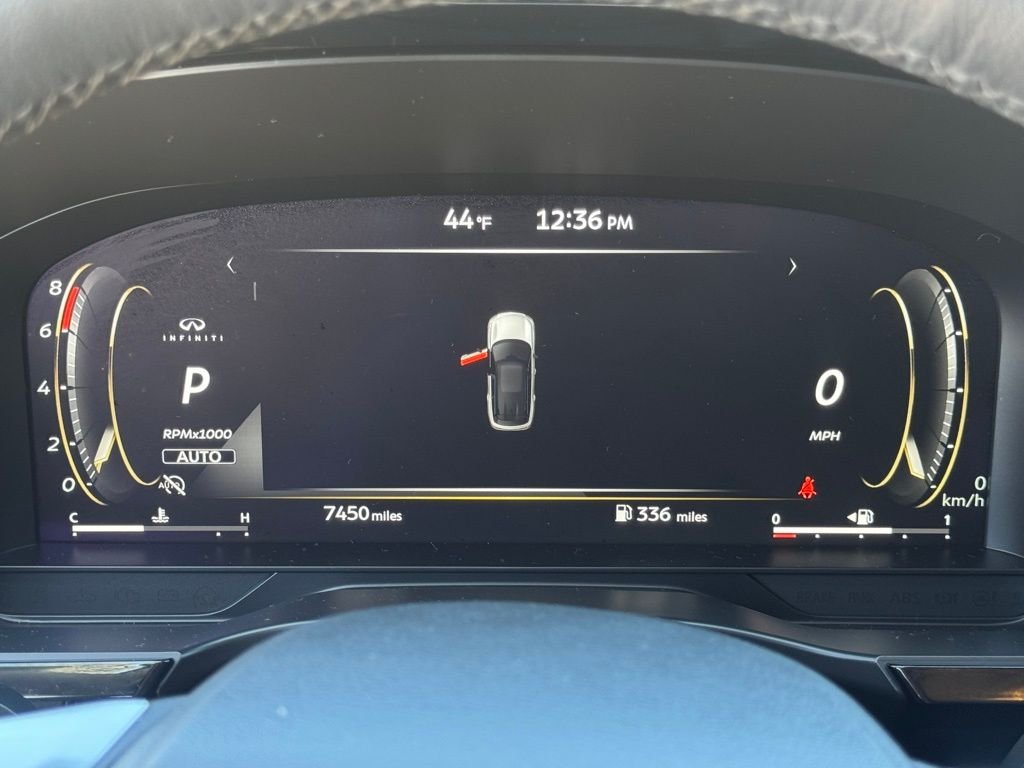 Used 2026 Mineral Black INFINITI LUXE image 32