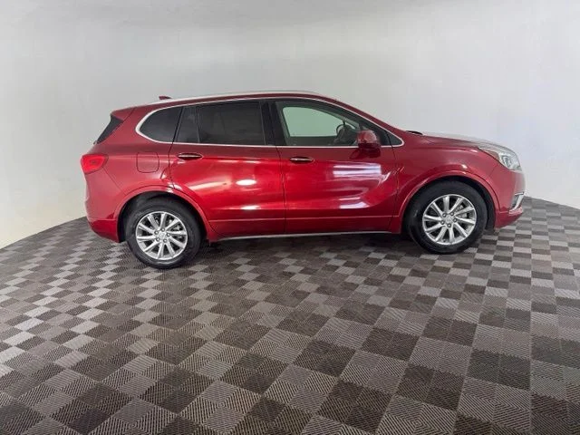 Used 2019 Red Buick Essence image 8