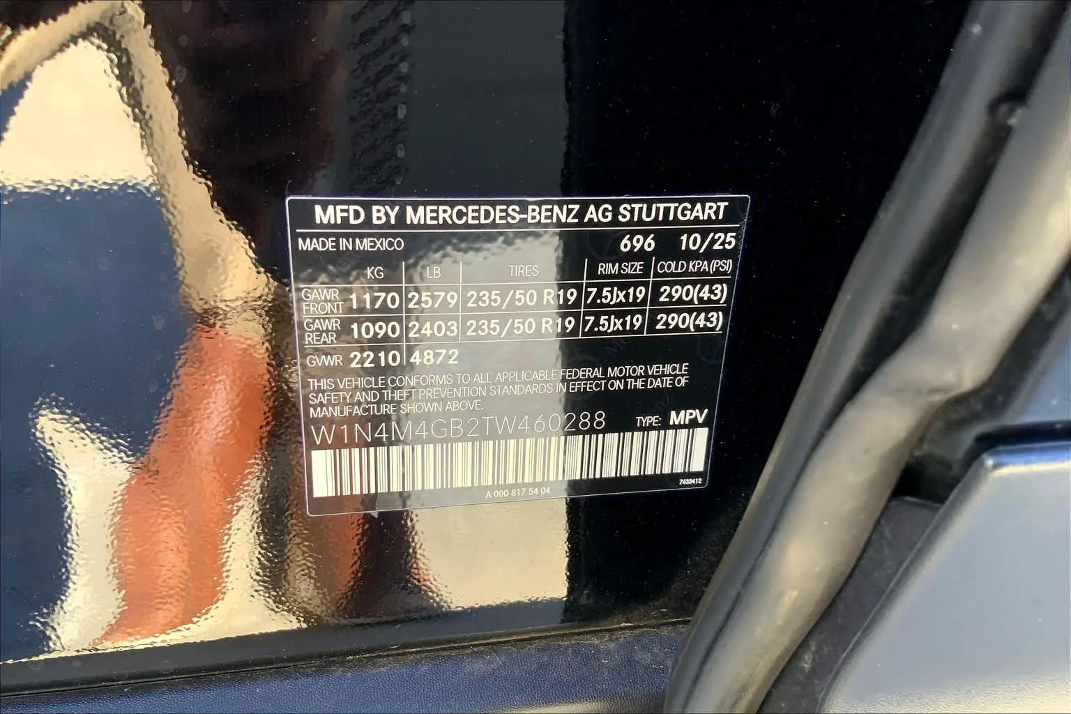 New 2026 Night Black Mercedes-Benz GLB 250 image 18