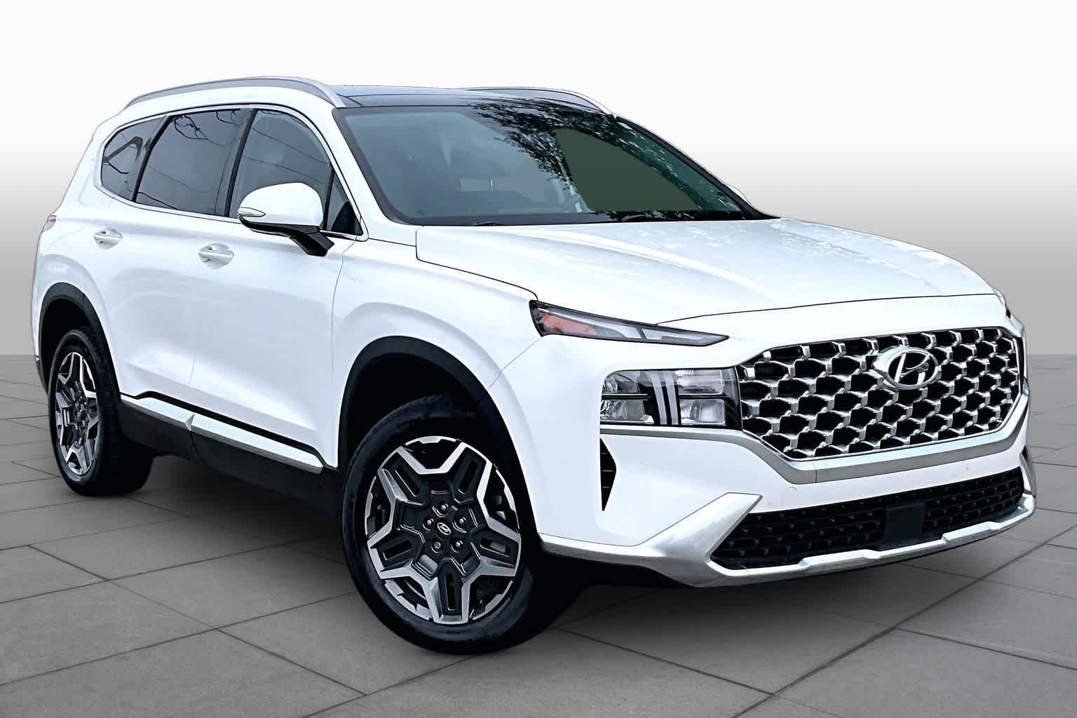 Used 2022 Quartz White Hyundai SEL Premium image 3