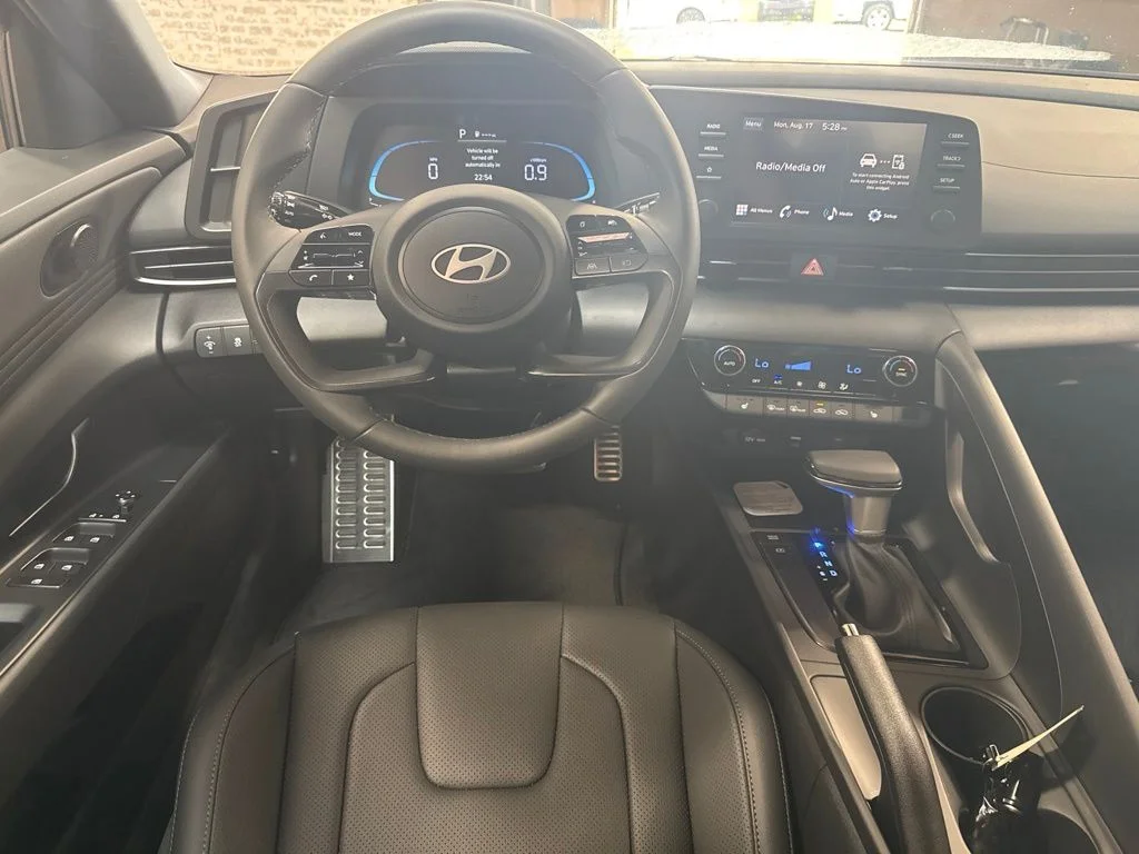 New 2026 Abyss Black Hyundai SEL Sport image 15