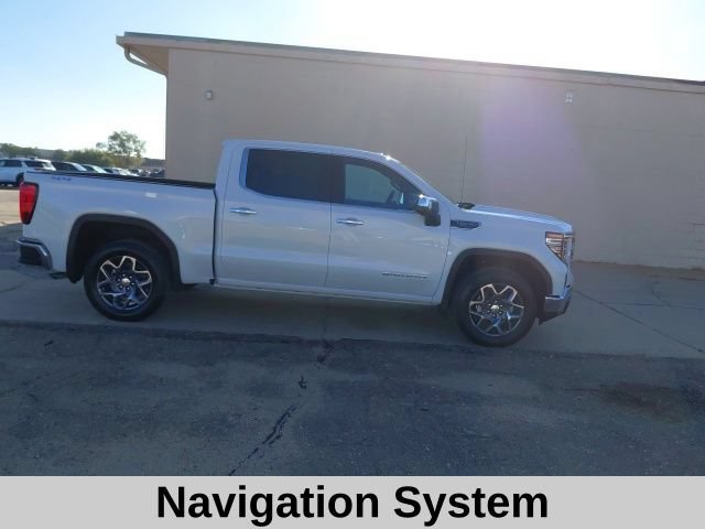 New 2026 Glacier White Tricoat GMC SLT image 3
