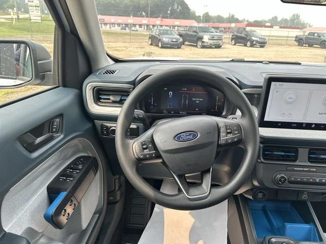 New 2026 Oxford White Ford XLT image 13