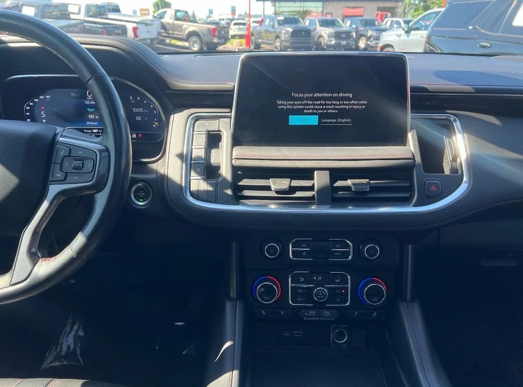 Used 2022 Red Chevrolet RST image 36