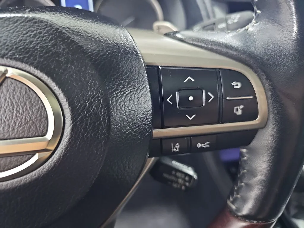 Used 2020 Blue Lexus 350 image 20
