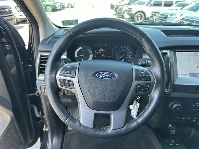 Used 2020 Black Ford XLT image 15