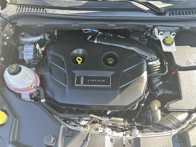 Used 2019 Brown Lincoln Reserve image 28