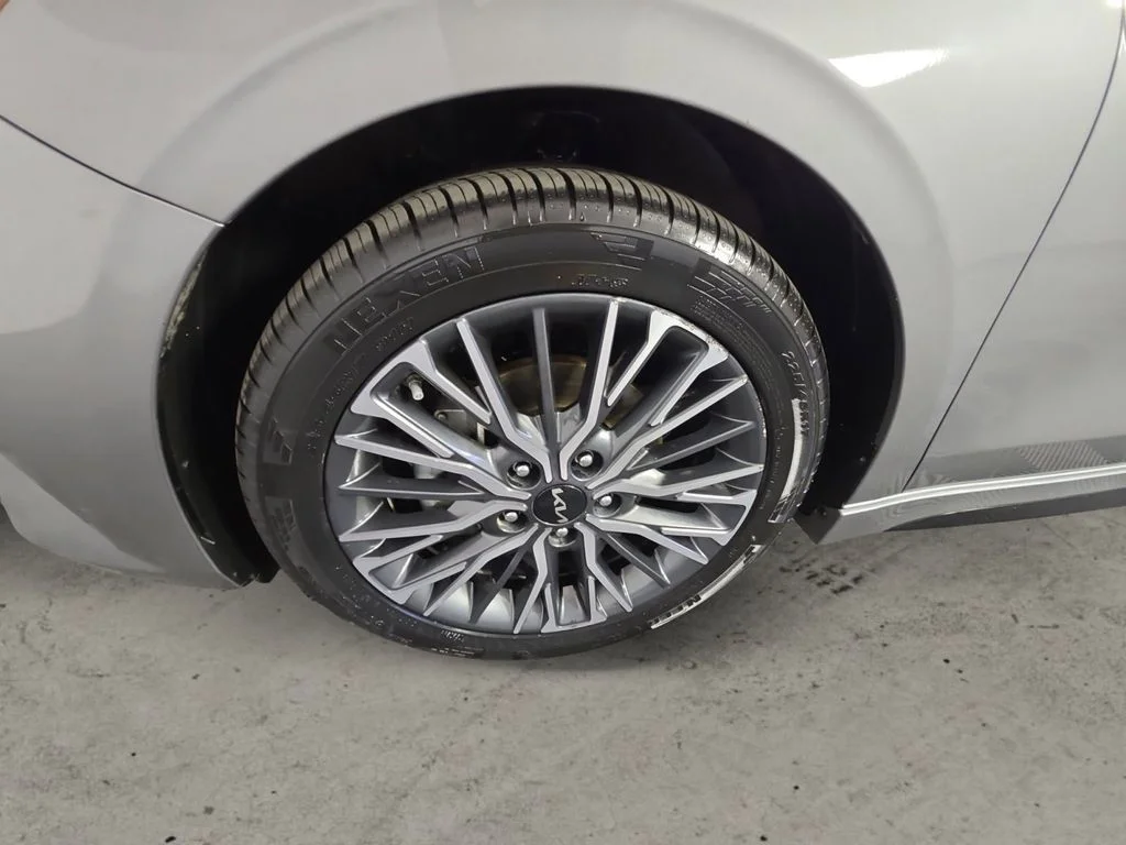 Used 2023 Gray Kia GT-Line image 14