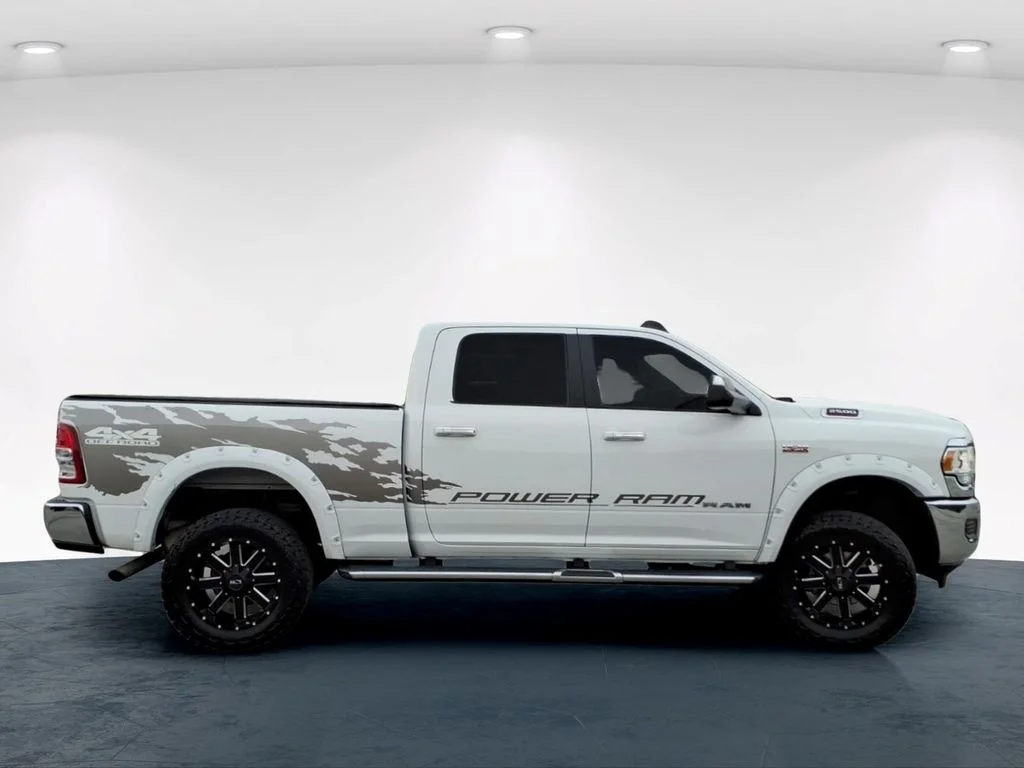 Used 2019 White Ram Big Horn image 7