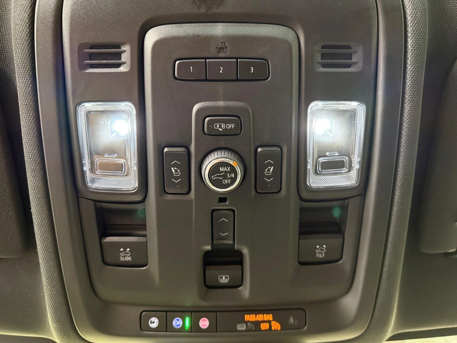 Used 2023 Sterling Gray Metallic Chevrolet Premier image 18