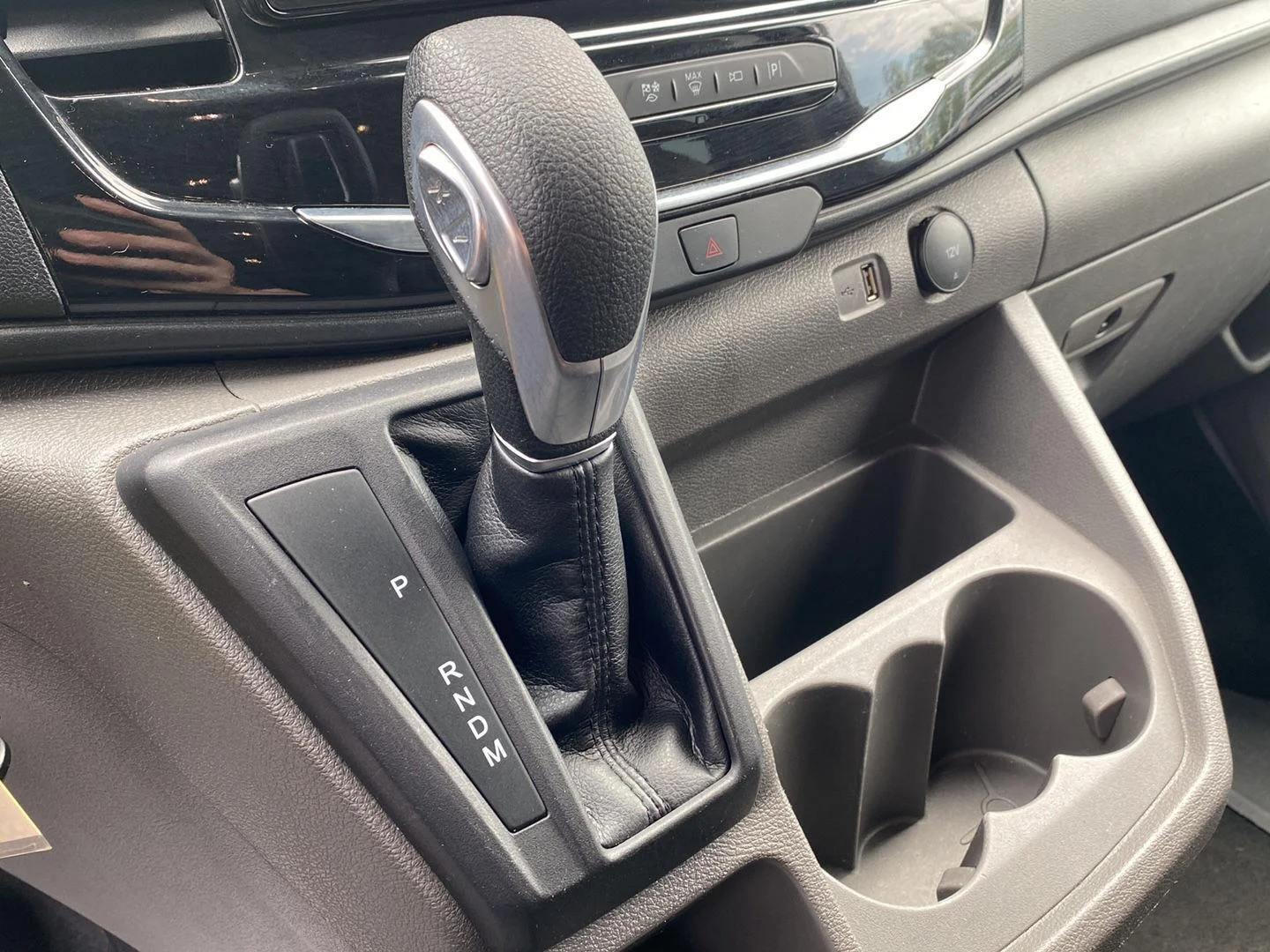 Used 2023 Oxford White Ford 350 XLT image 20