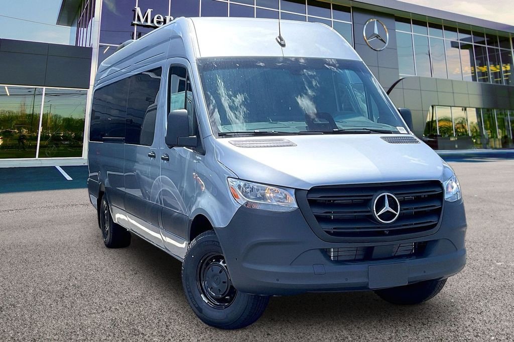 2026 Mercedes-Benz Sprinter 2500 170 WB HO High Roof's photo