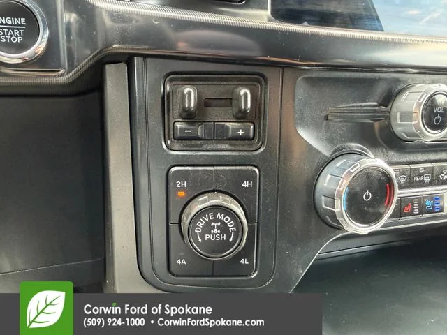 Certified Used 2025 Iconic Silver Metallic Ford Lariat image 33