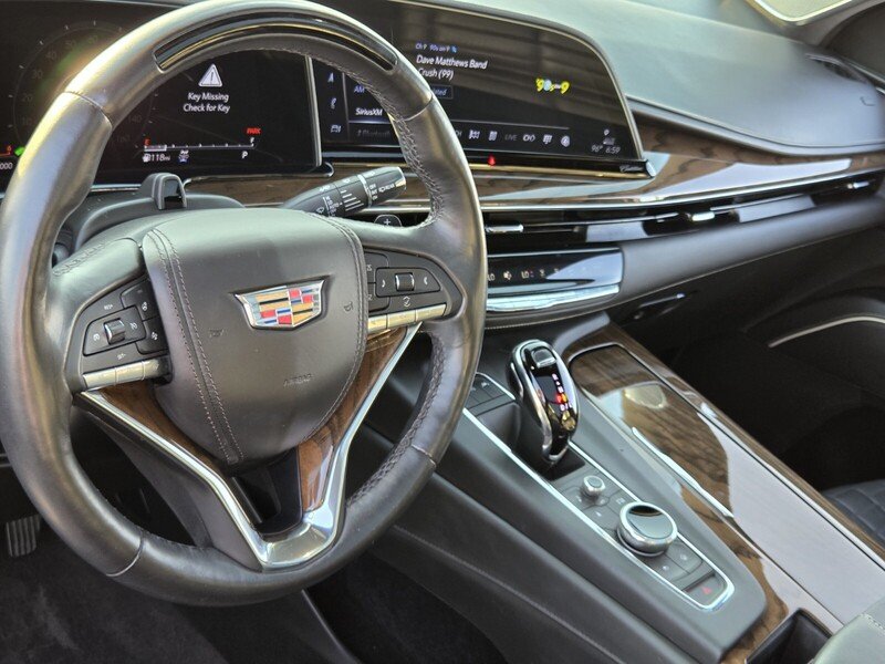 Used 2023 Argent Silver Metallic CADILLAC 4WD 4DR SPORT PLATINUM image 15