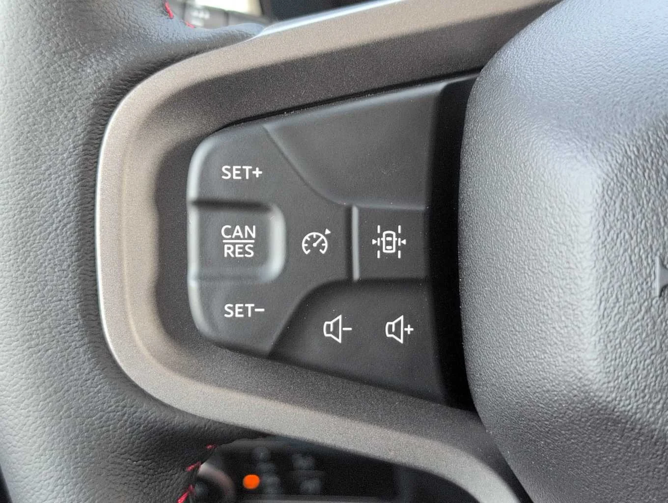 New 2026 Avalanche Gray Ford Heritage Edition image 24