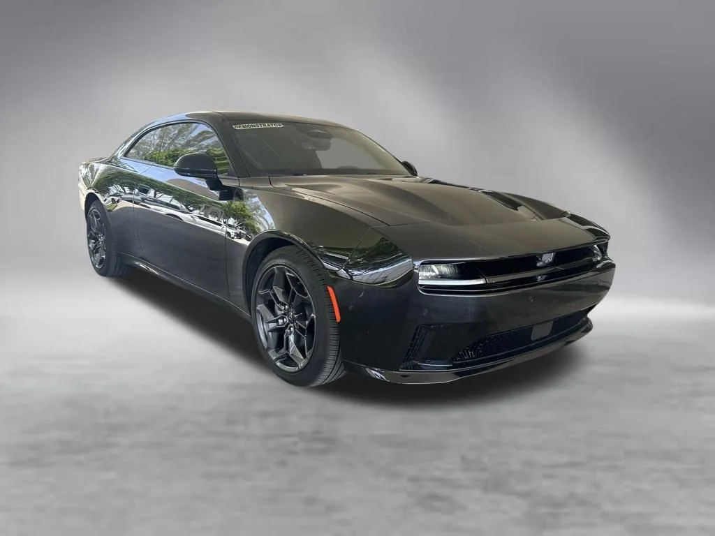Used 2025 Dodge Charger Daytona R/T with VIN 2C3CDBCK8SR547248 for sale in Davie, FL